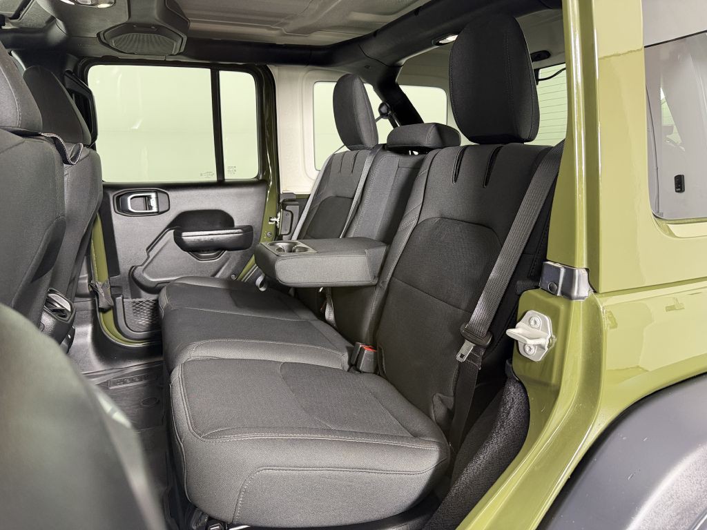 2023 Jeep Wrangler Image 31