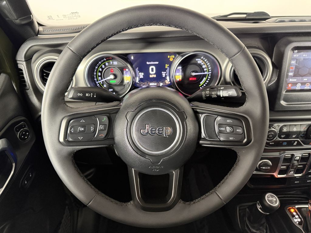 2023 Jeep Wrangler Image 43