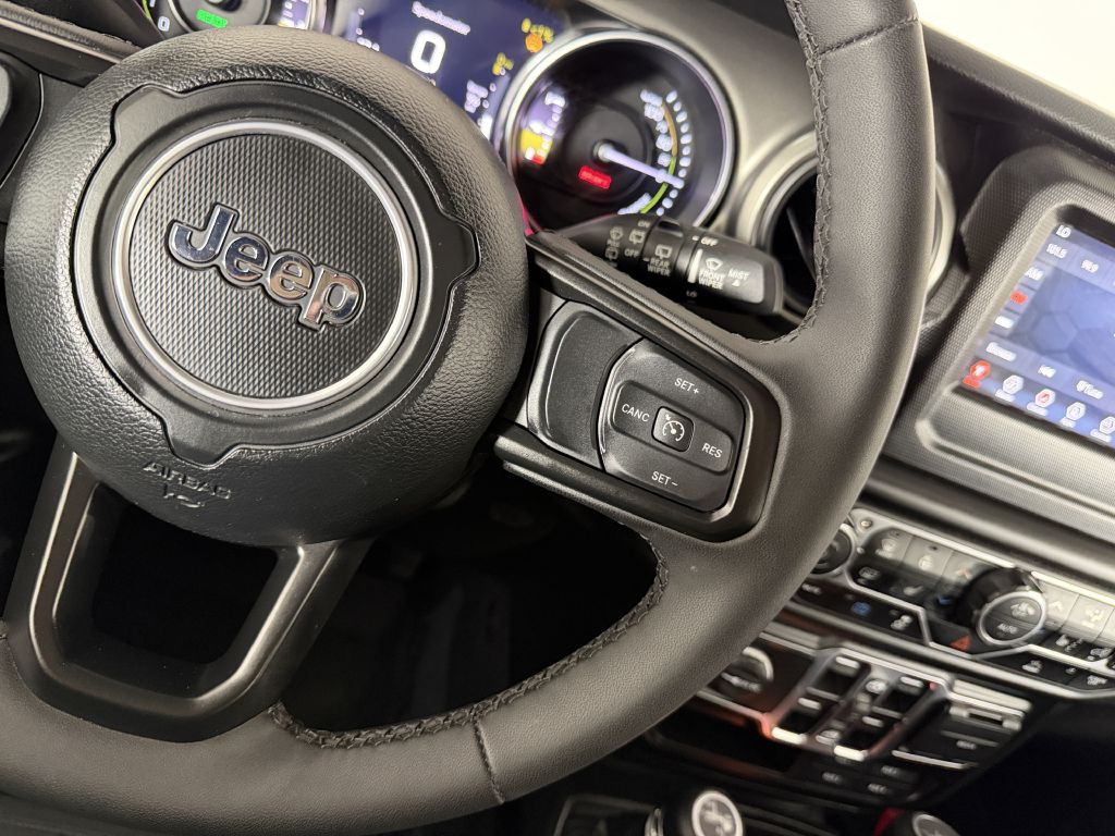 2023 Jeep Wrangler Image 44