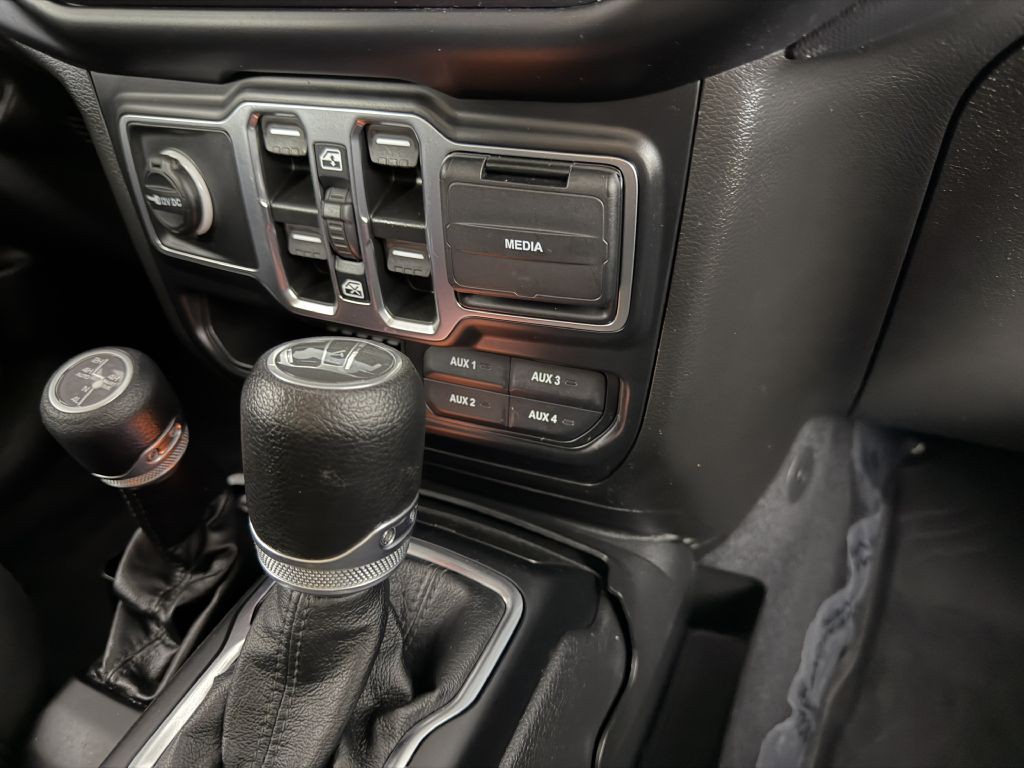 2023 Jeep Wrangler Image 50