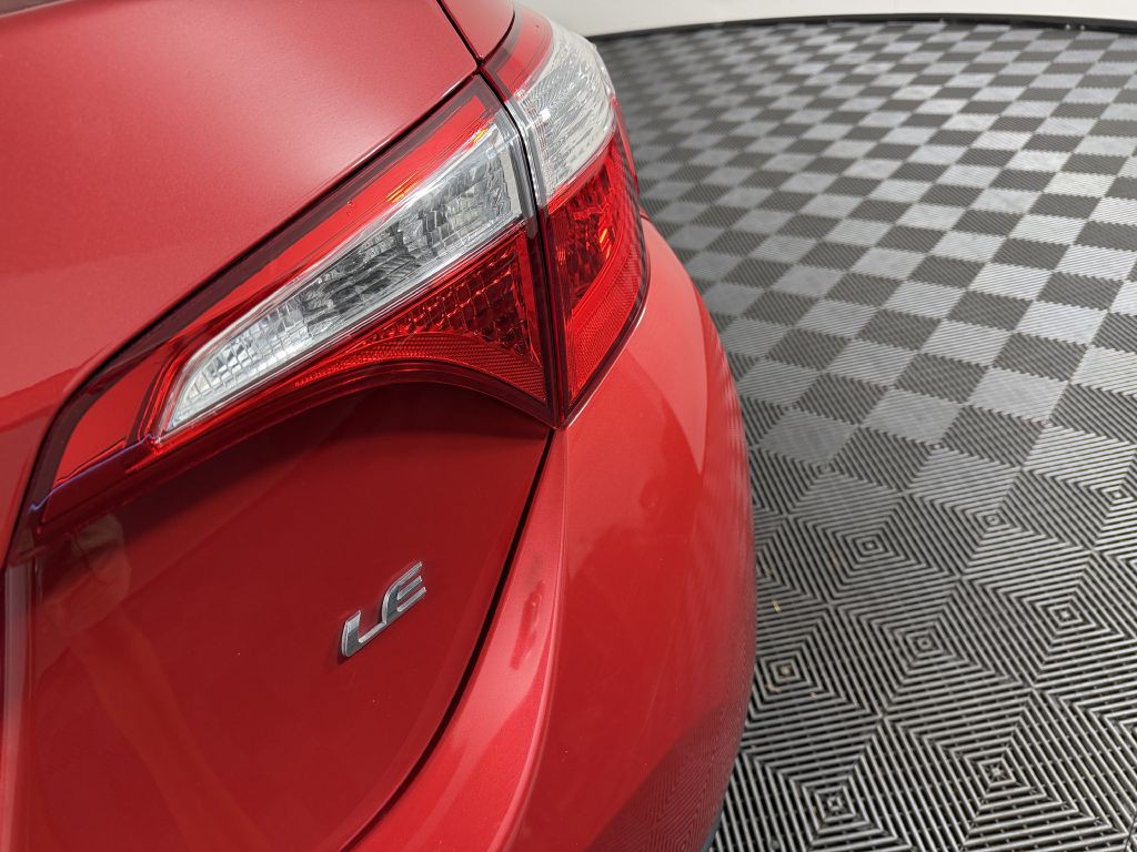 2015 Toyota Corolla Image 7