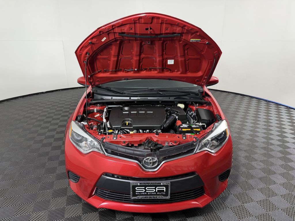 2015 Toyota Corolla Image 14
