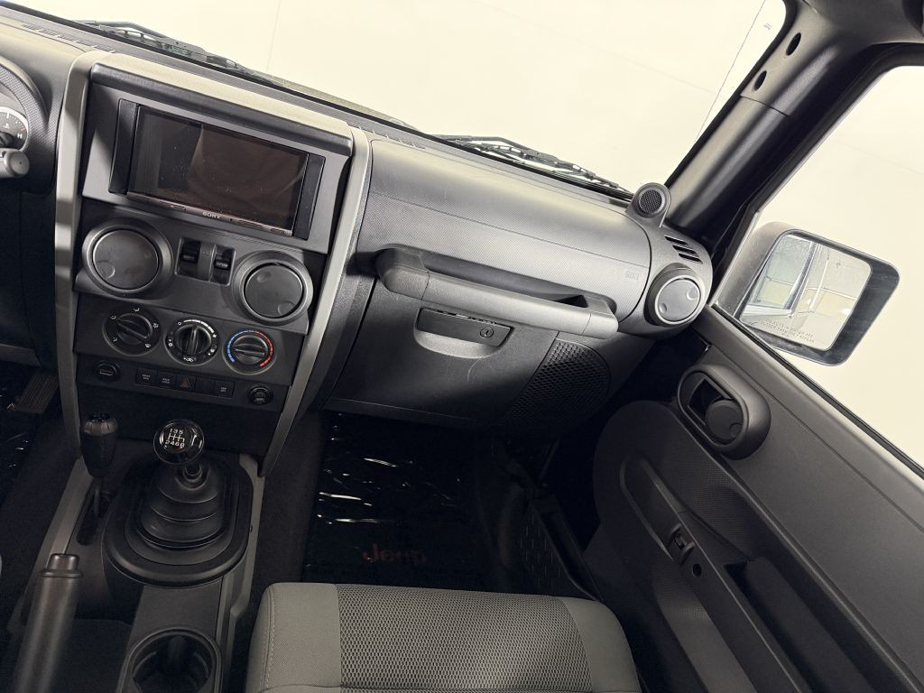 2007 Jeep Wrangler Image 14