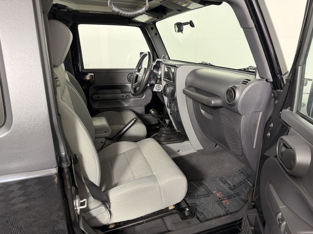2007 Jeep Wrangler Image 20