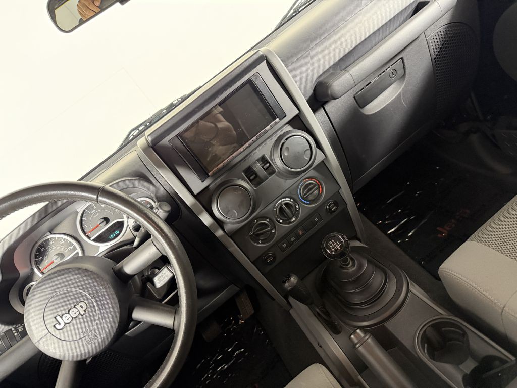 2007 Jeep Wrangler Image 25