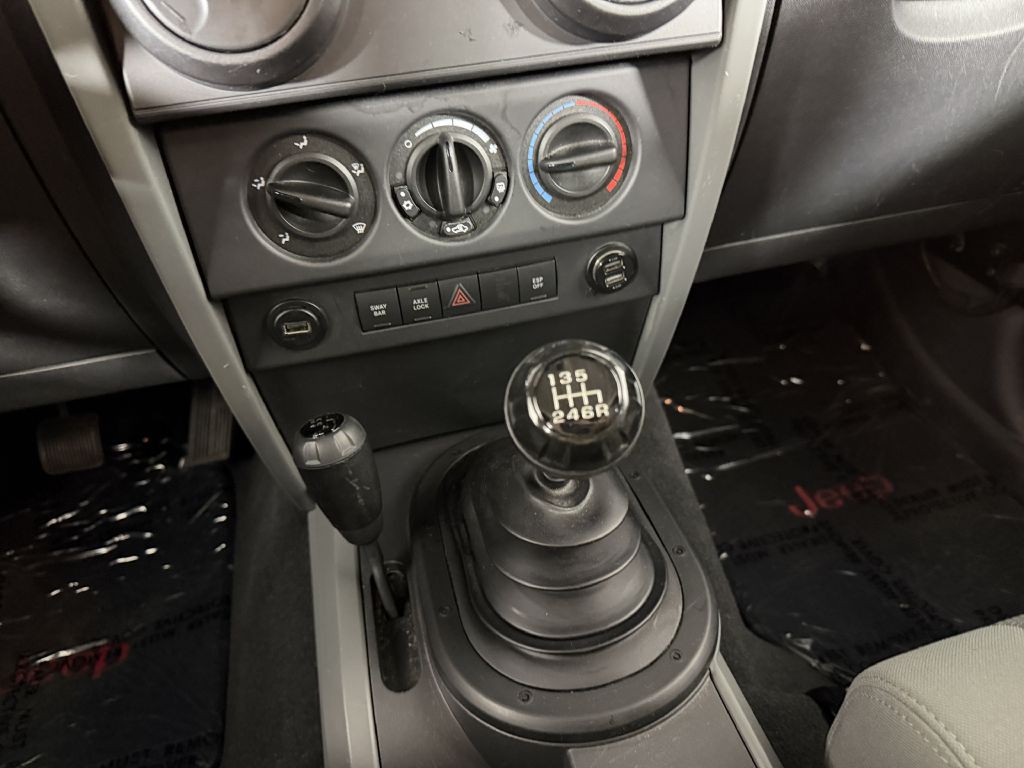 2007 Jeep Wrangler Image 27