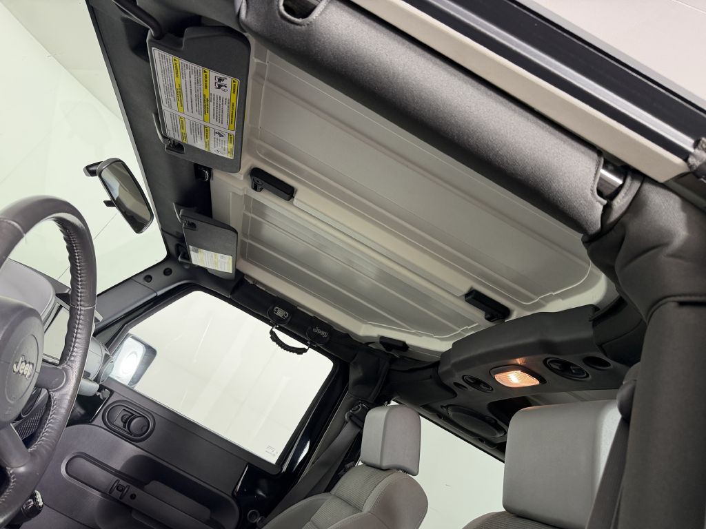 2007 Jeep Wrangler Image 34