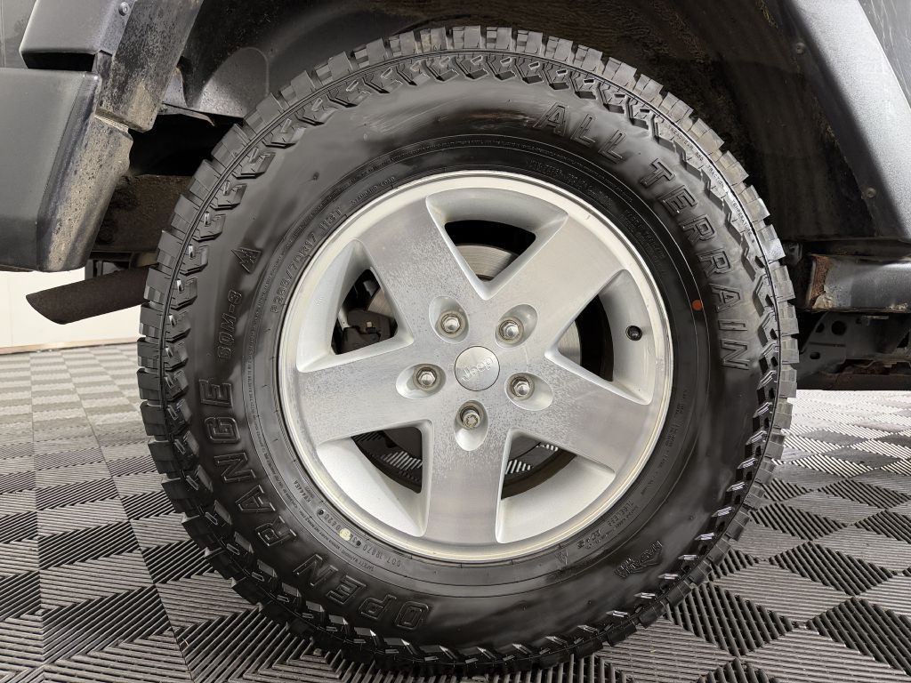 2007 Jeep Wrangler Image 40