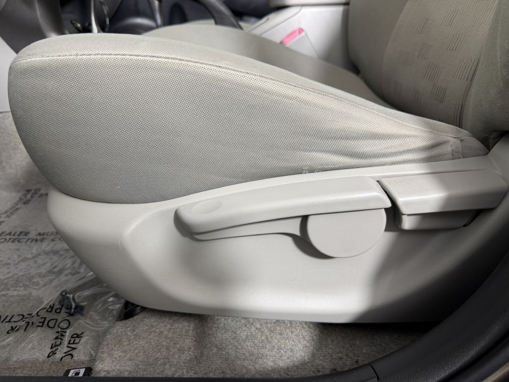 2010 Toyota Rav4 Image 26