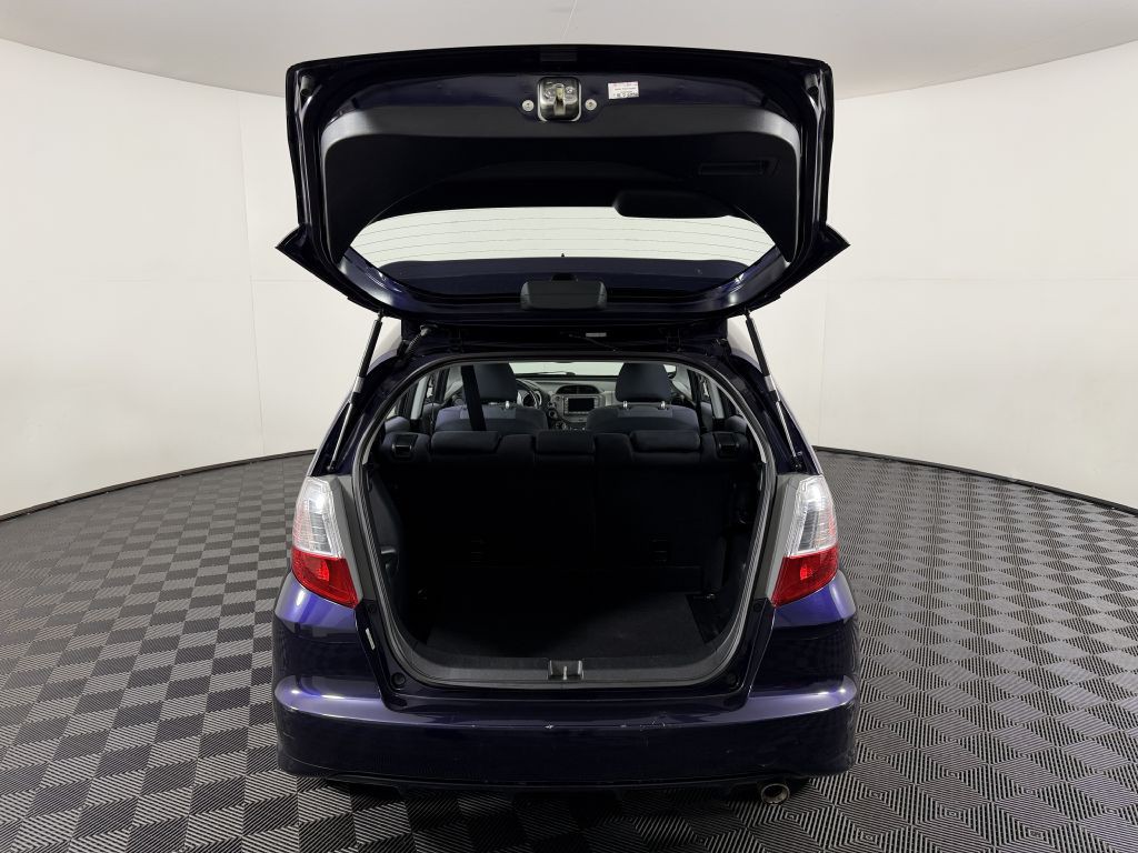 2010 Honda Fit Image 11
