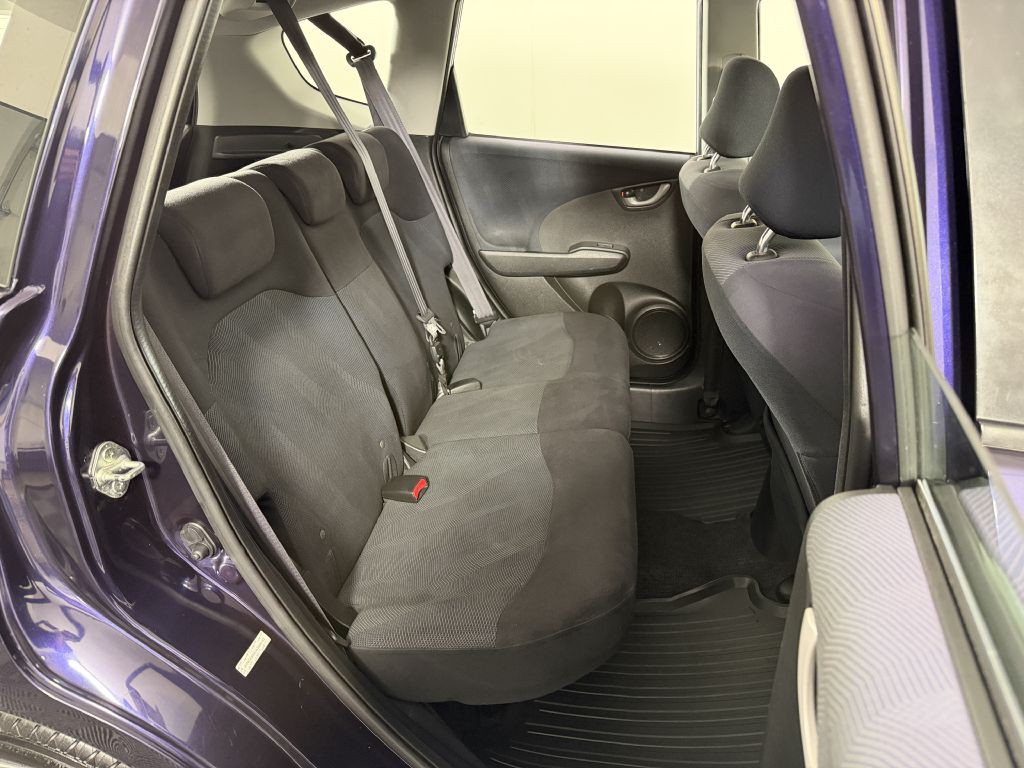 2010 Honda Fit Image 19