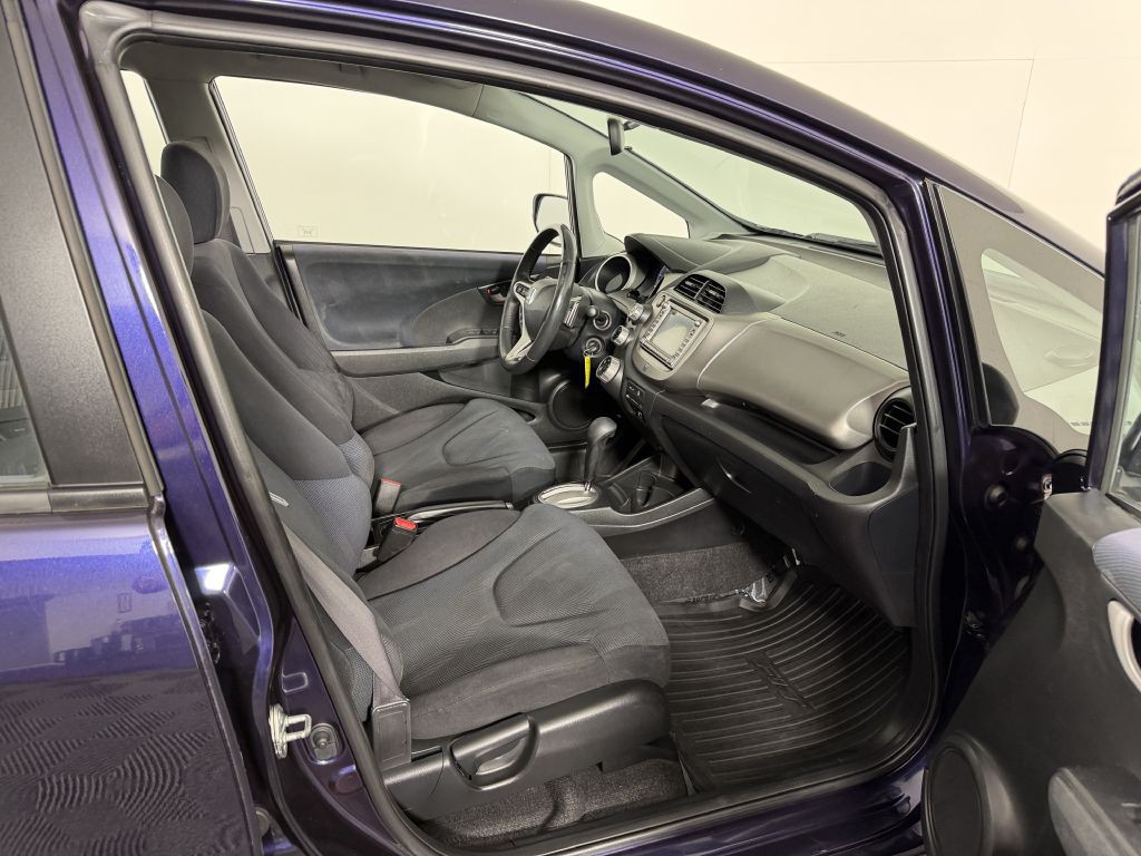 2010 Honda Fit Image 21