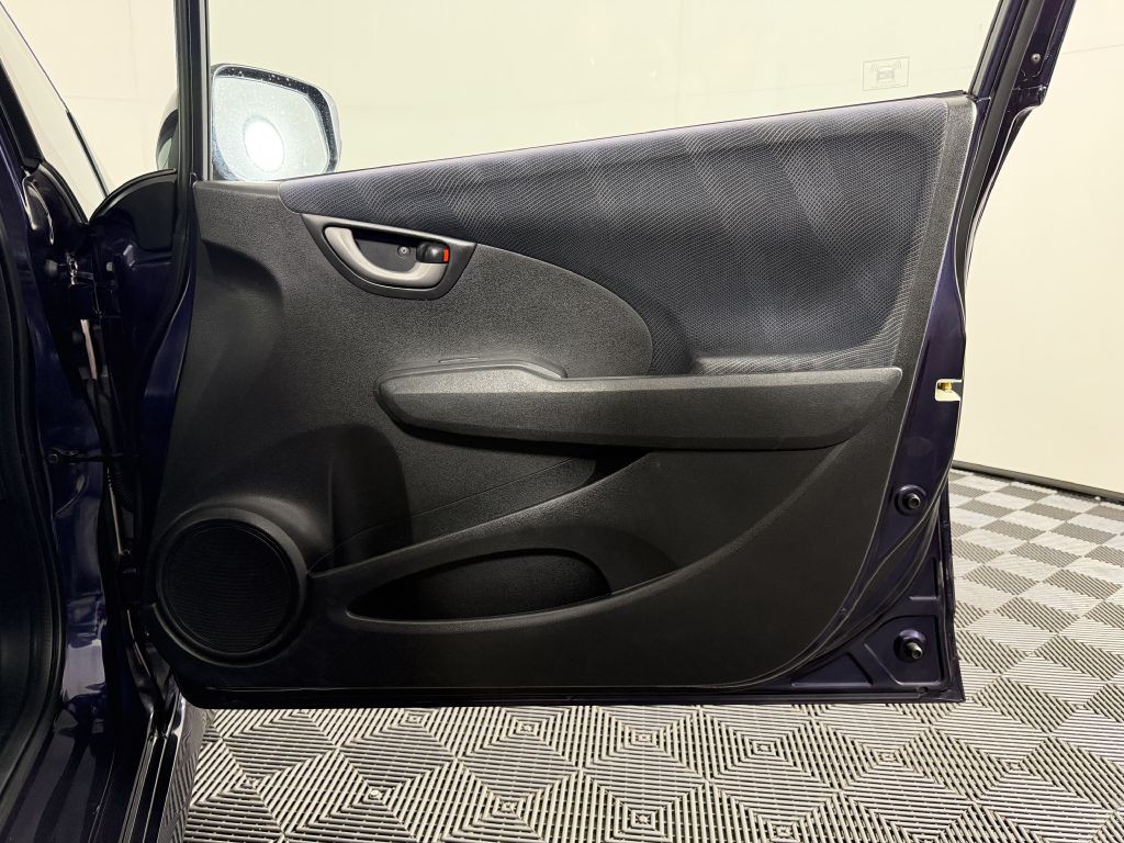 2010 Honda Fit Image 29