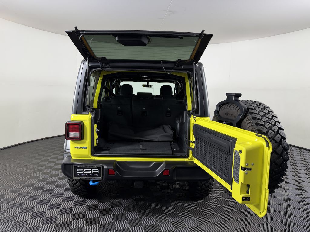 2023 Jeep Wrangler Image 10
