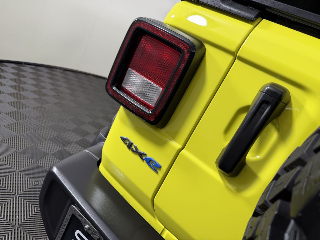 2023 Jeep Wrangler Image 12