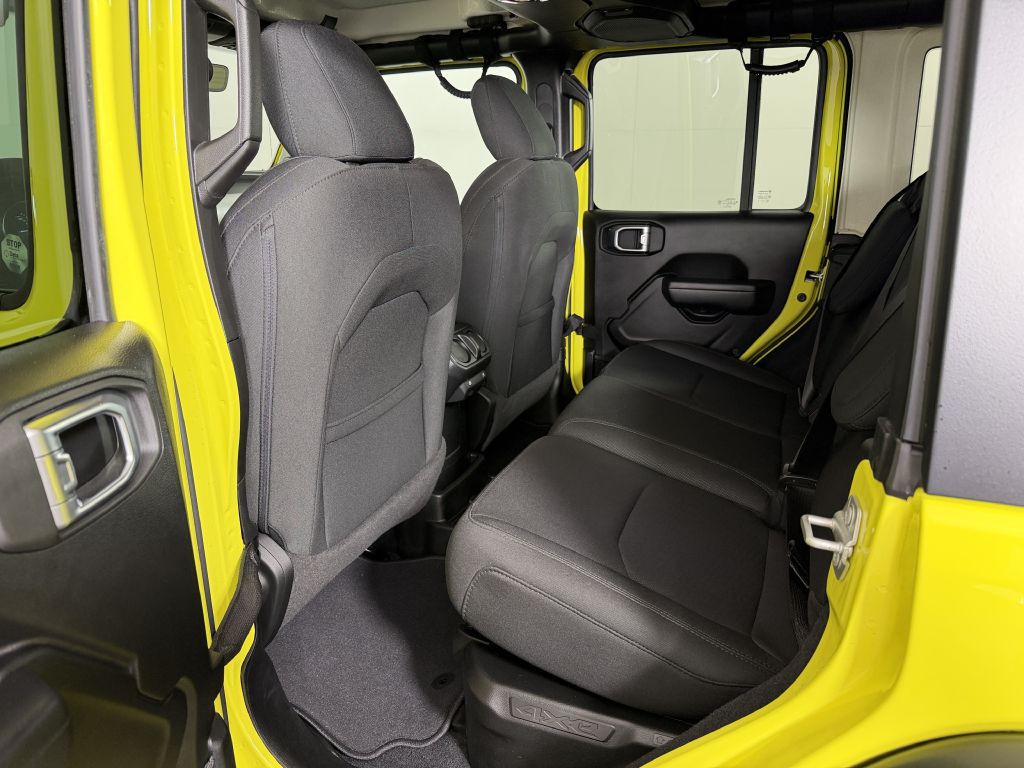 2023 Jeep Wrangler Image 24