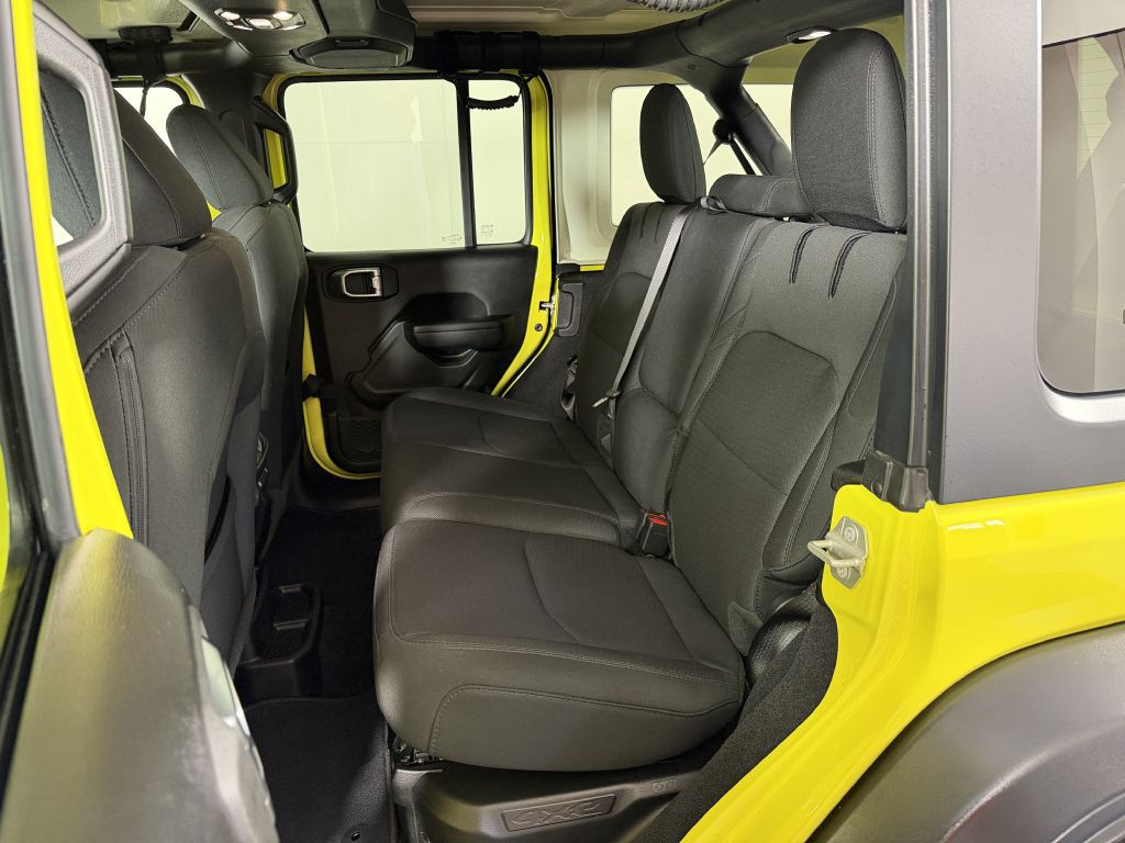 2023 Jeep Wrangler Image 25