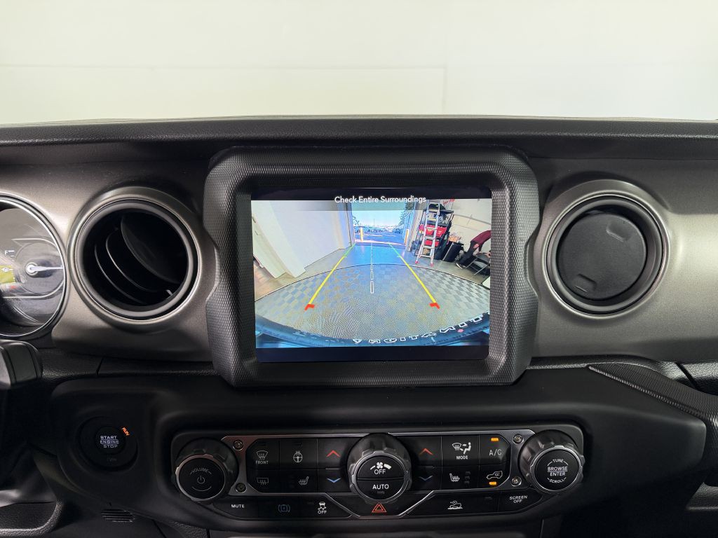2023 Jeep Wrangler Image 41