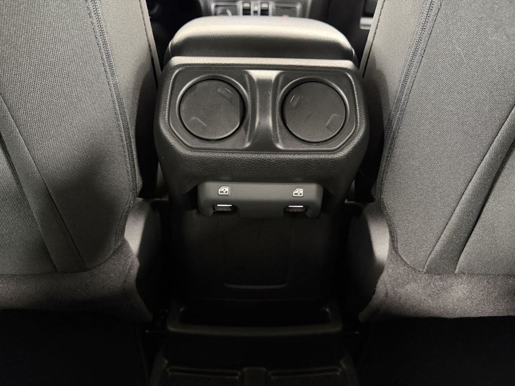 2023 Jeep Wrangler Image 43