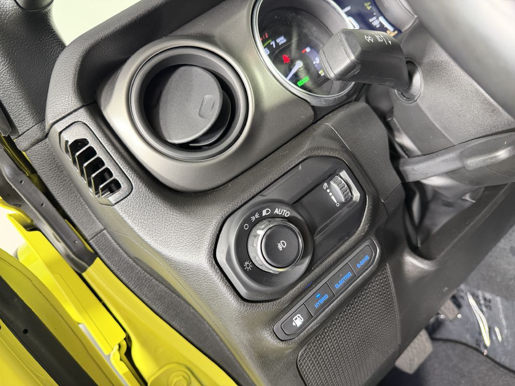2023 Jeep Wrangler Image 54