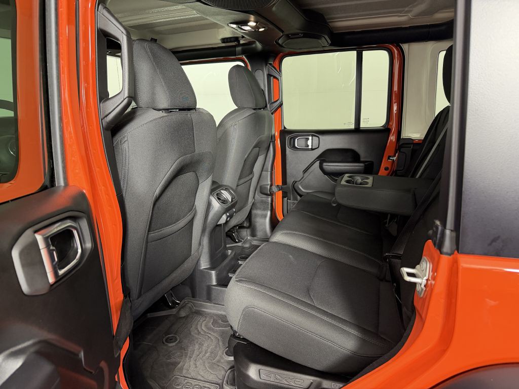 2023 Jeep Wrangler Image 27