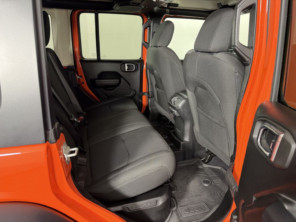 2023 Jeep Wrangler Image 29