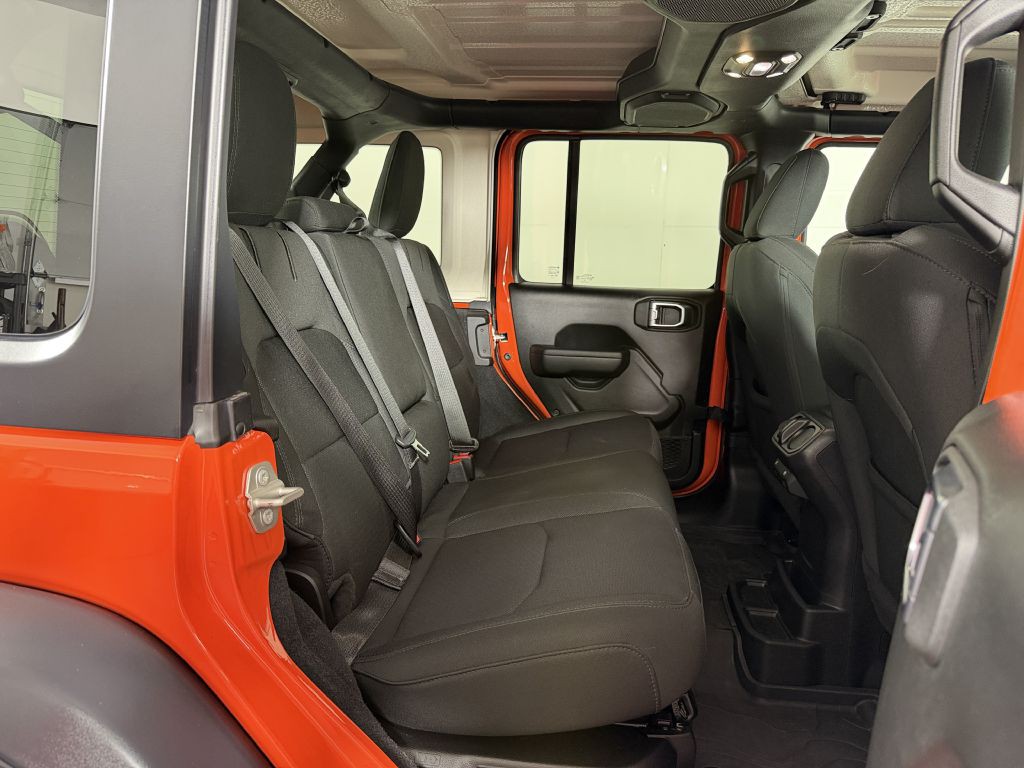 2023 Jeep Wrangler Image 30