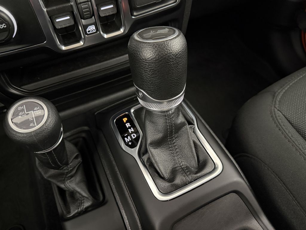 2023 Jeep Wrangler Image 39