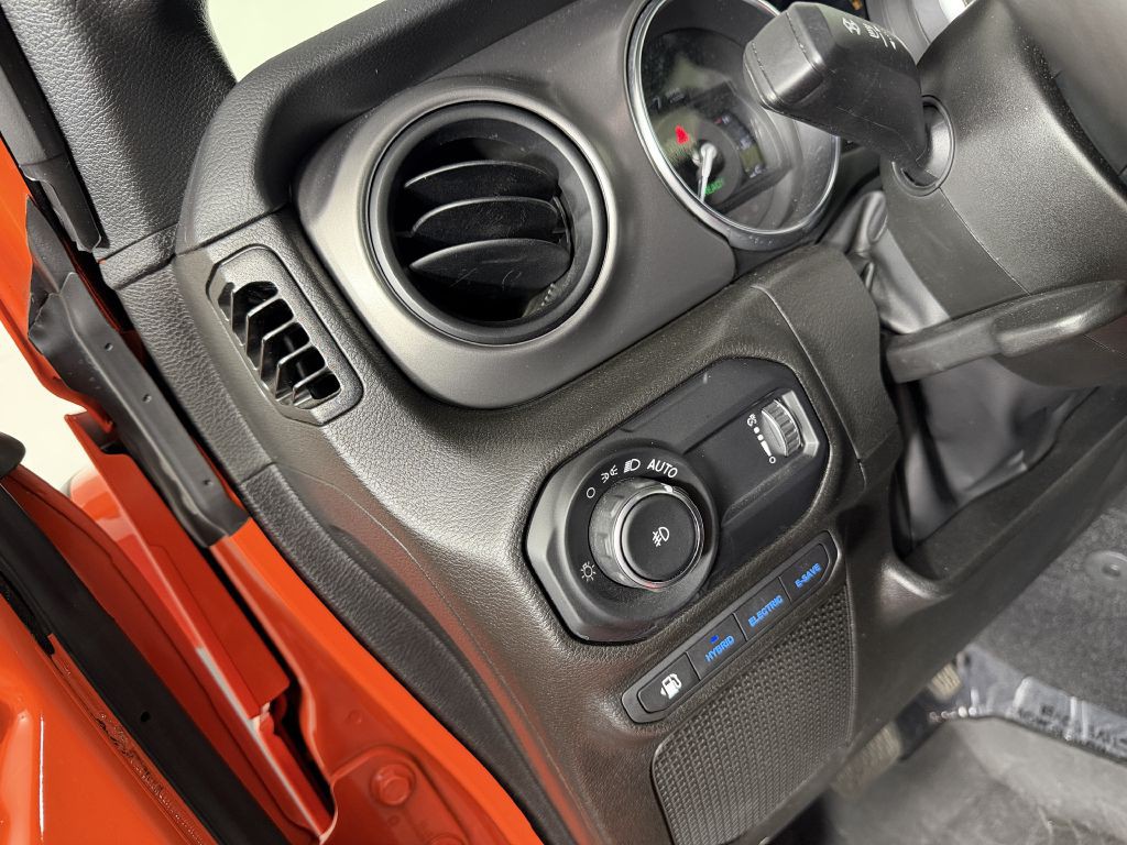 2023 Jeep Wrangler Image 44