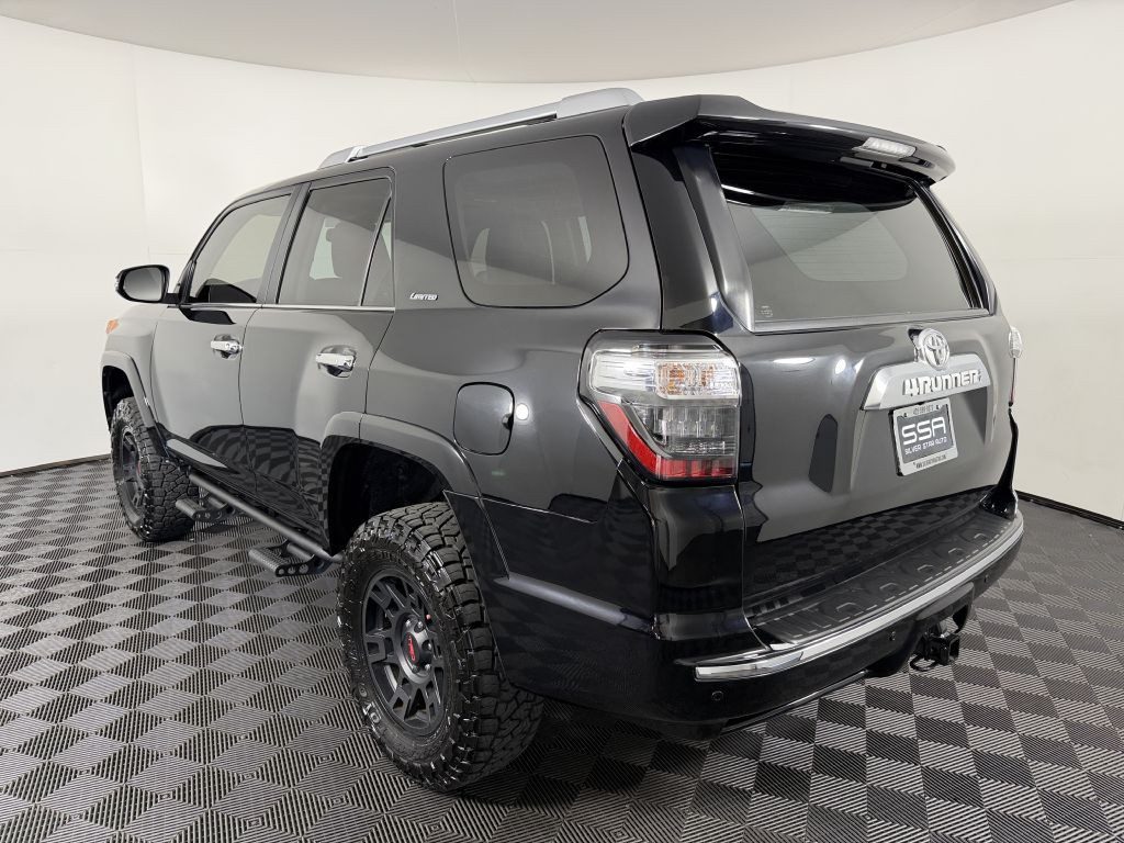 2017 Toyota 4Runner Image 7