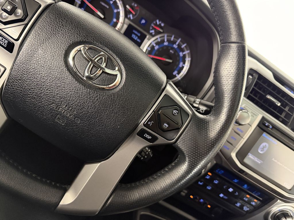 2017 Toyota 4Runner Image 28