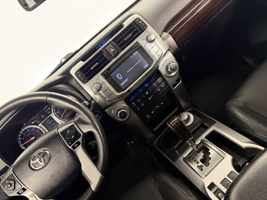 2017 Toyota 4Runner Image 30