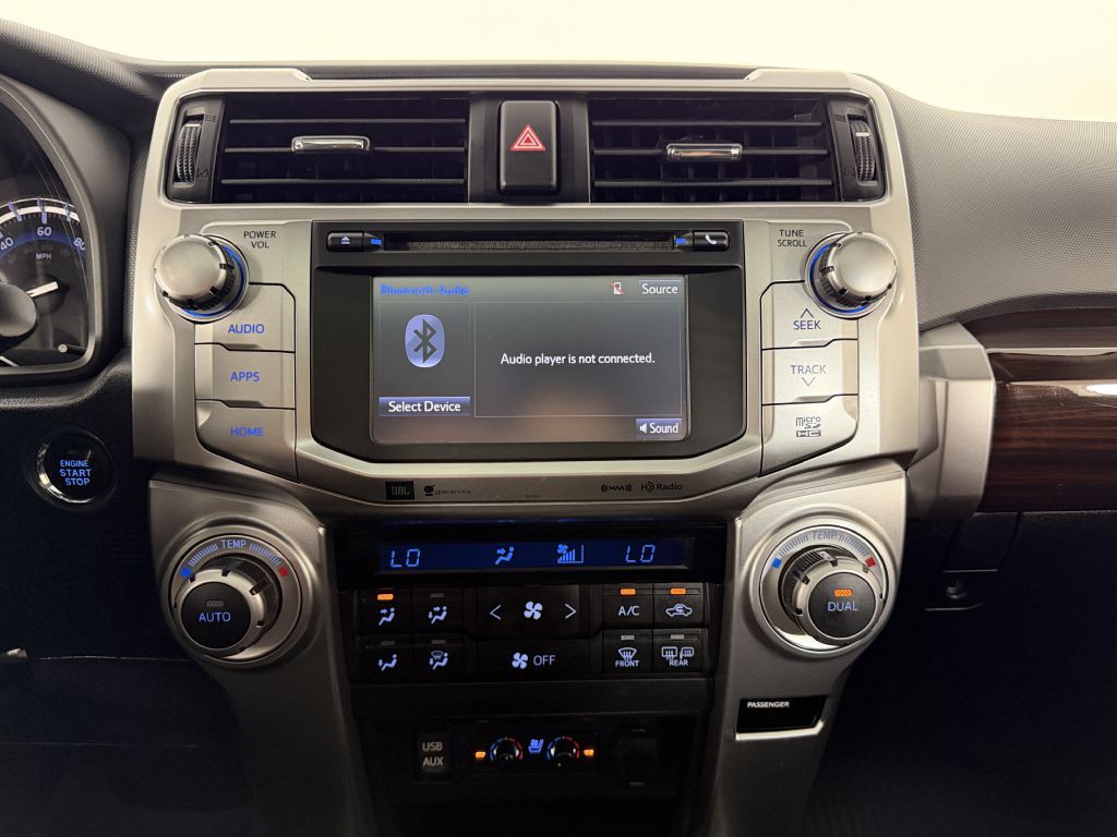 2017 Toyota 4Runner Image 31
