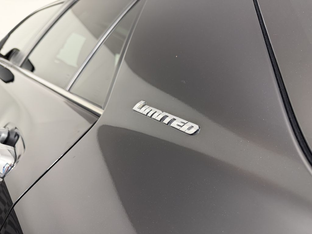 2017 Toyota 4Runner Image 37