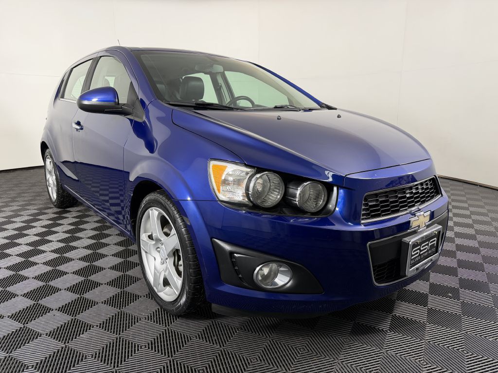 2014 Chevrolet Sonic Image 3