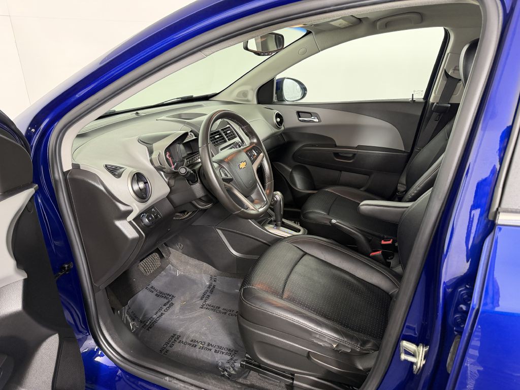 2014 Chevrolet Sonic Image 12