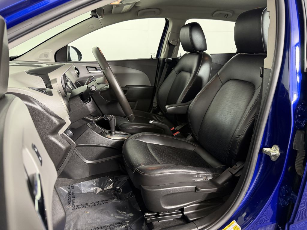 2014 Chevrolet Sonic Image 14