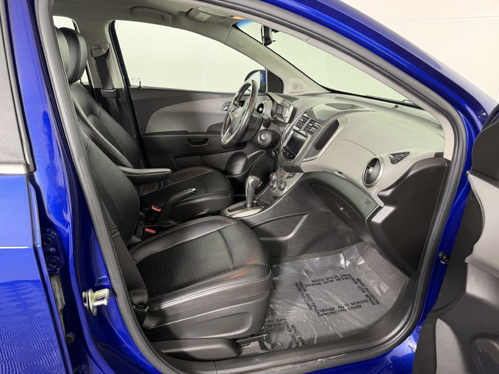 2014 Chevrolet Sonic Image 18