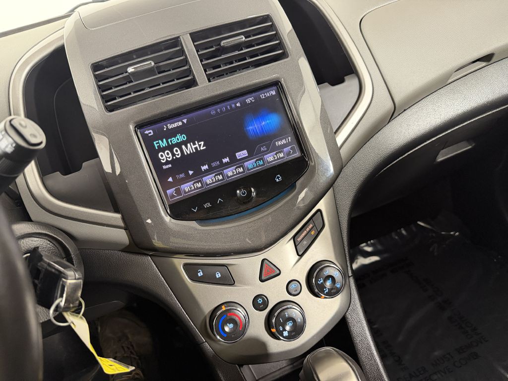 2014 Chevrolet Sonic Image 30
