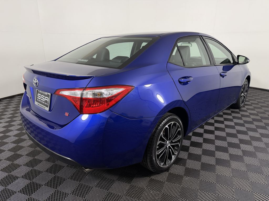 2016 Toyota Corolla Image 6