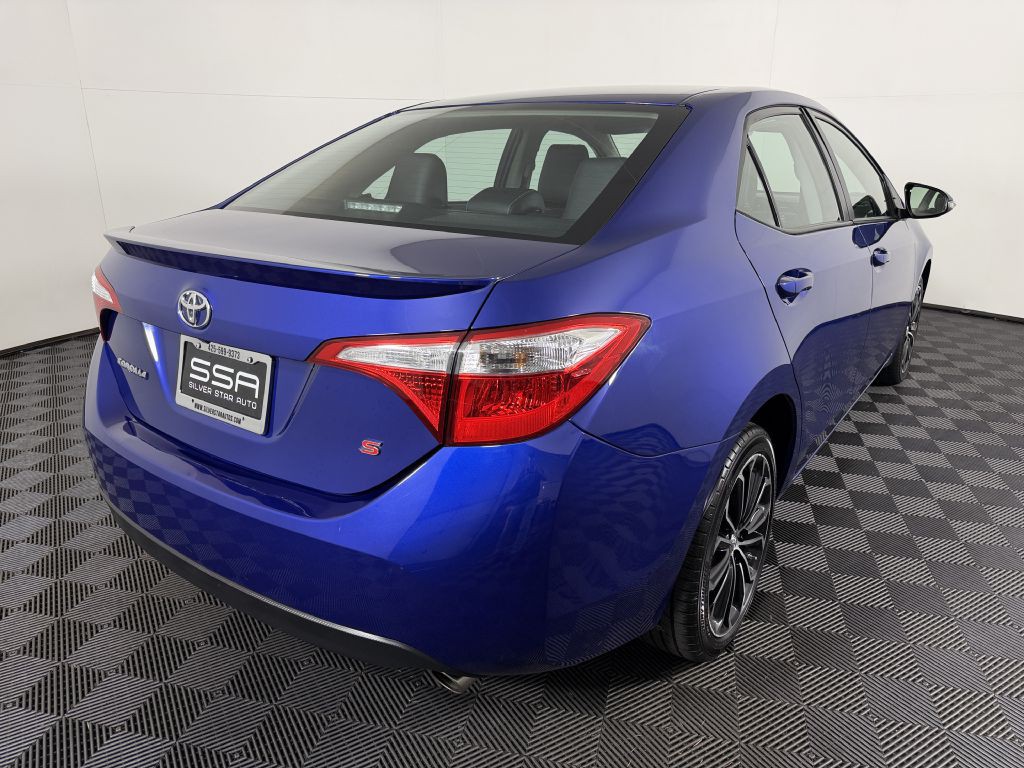 2016 Toyota Corolla Image 7