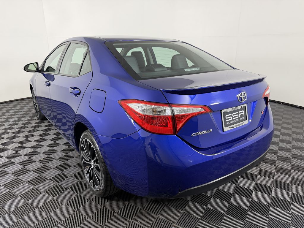 2016 Toyota Corolla Image 9