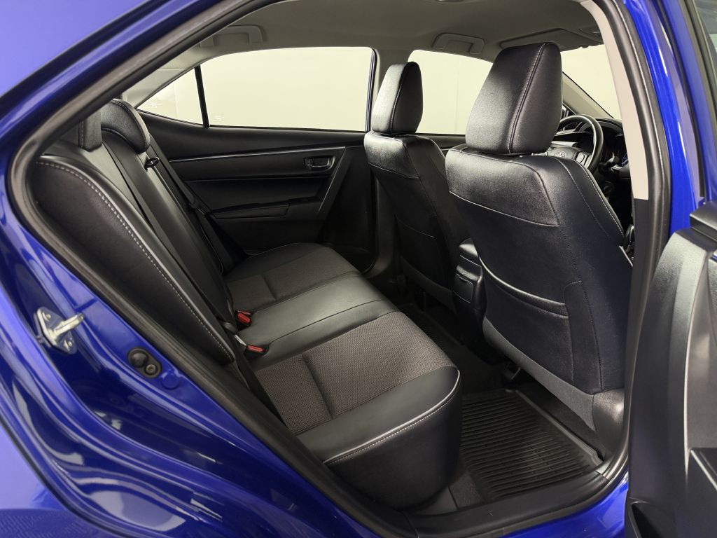2016 Toyota Corolla Image 28
