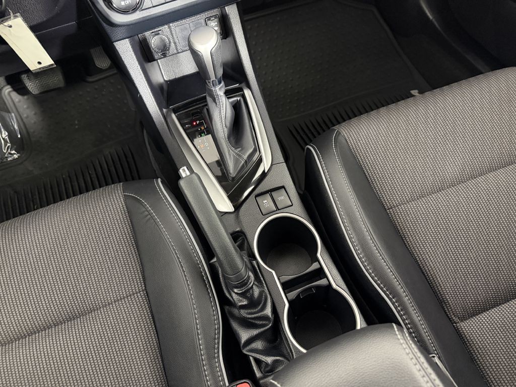 2016 Toyota Corolla Image 36