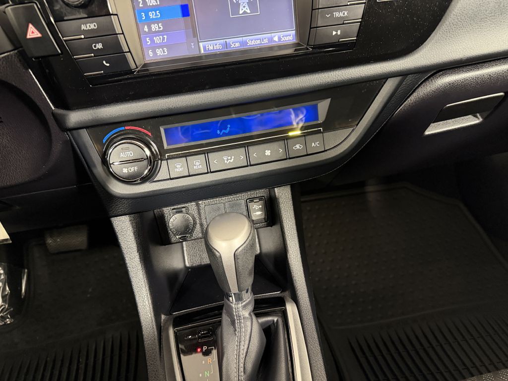 2016 Toyota Corolla Image 50