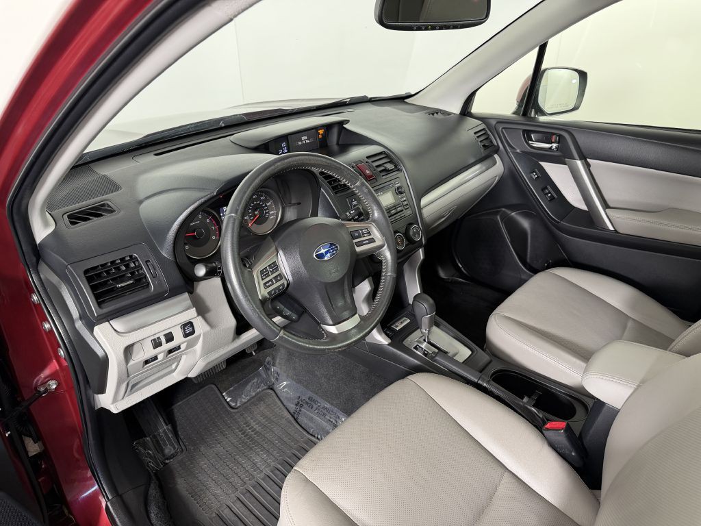 2014 Subaru Forester Image 18
