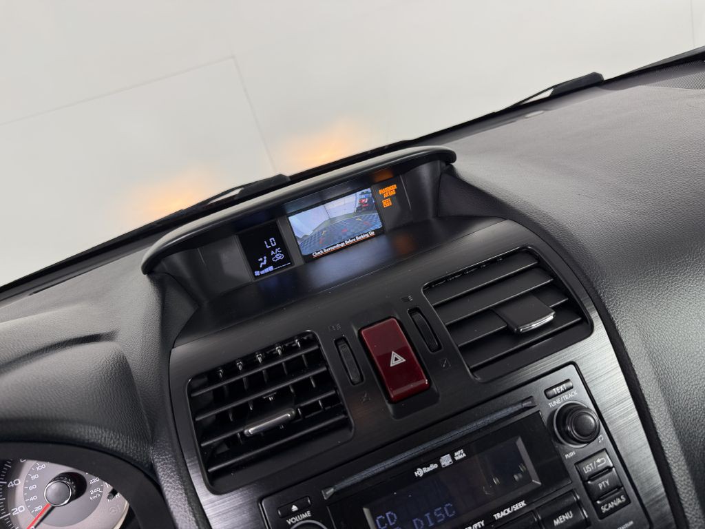 2014 Subaru Forester Image 35
