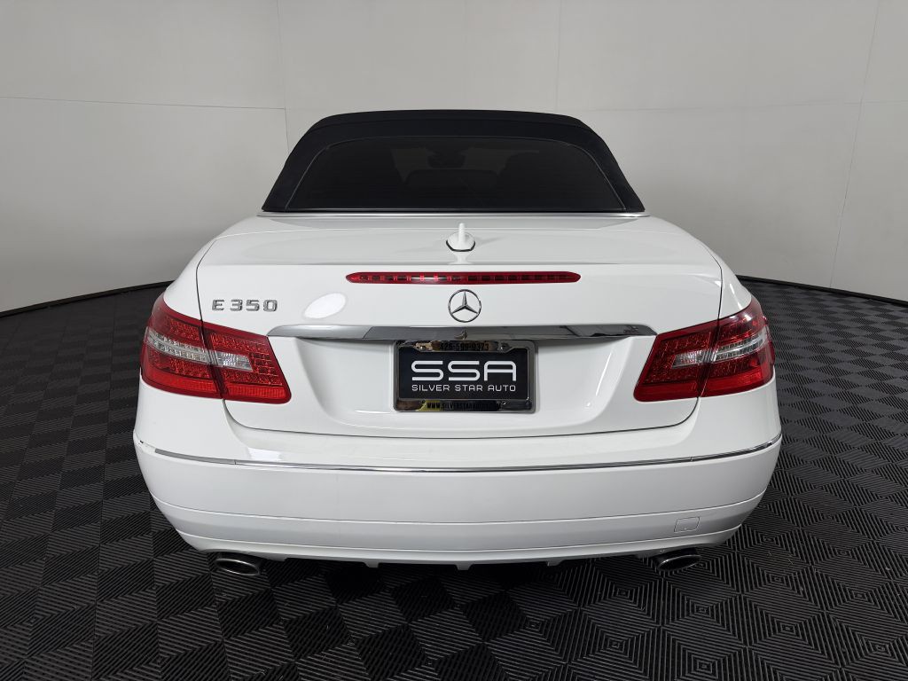 2013 Mercedes-Benz E-Class Image 5
