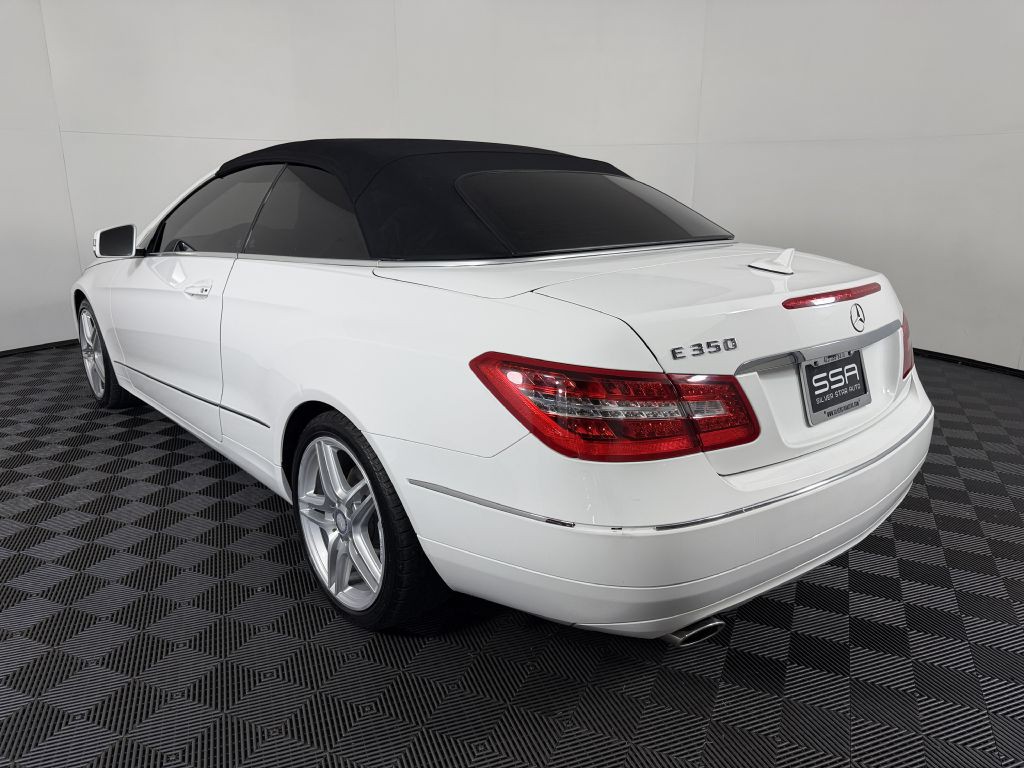 2013 Mercedes-Benz E-Class Image 6