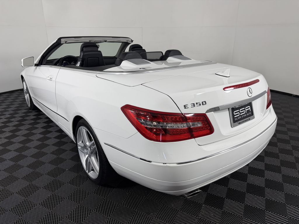 2013 Mercedes-Benz E-Class Image 17